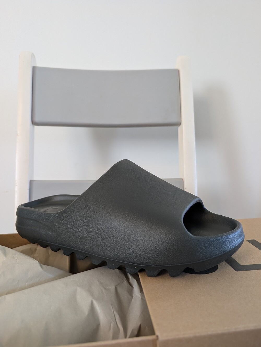 Black Adidas "Yeezy Slide" DARK ONYX "ID5103" US Men's (Size 13) Sandals